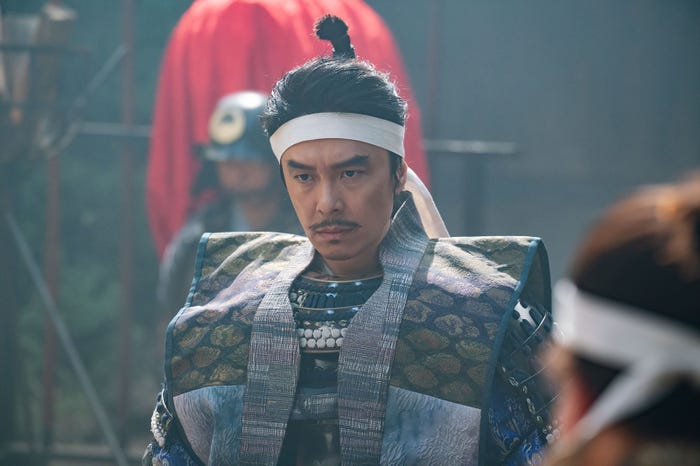 長谷川博己(C)NHK