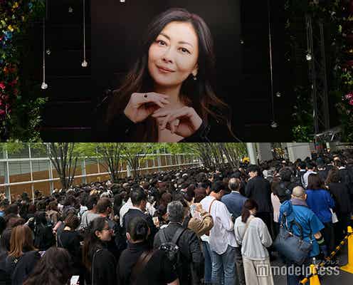中山美穂さん「お別れの会」に1万人の“ミポリン”ファンが参列 会場外には長蛇の列