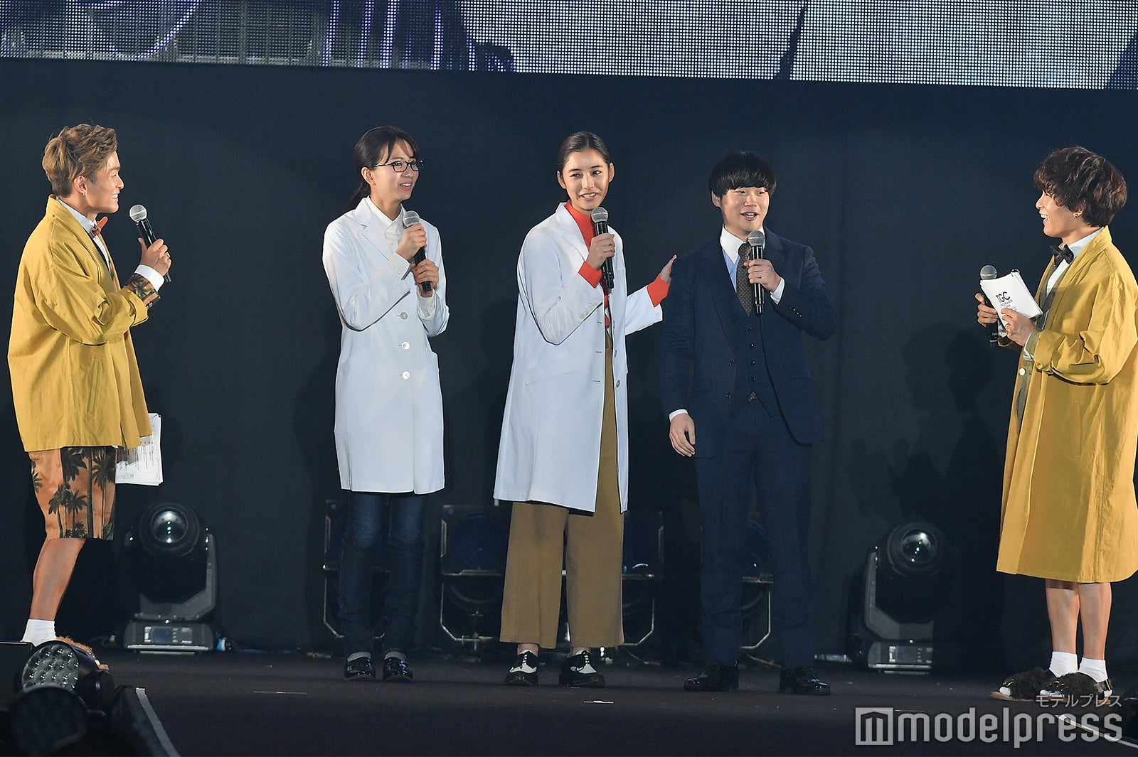 岡崎紗絵、新木優子、矢本悠馬 （C）モデルプレス