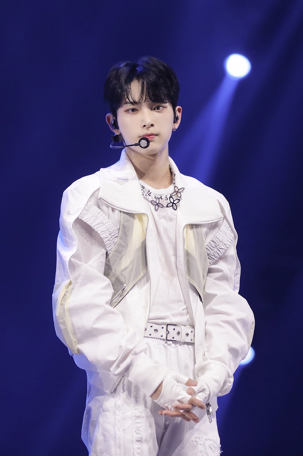 HARUA（C）Weverse Con Festival