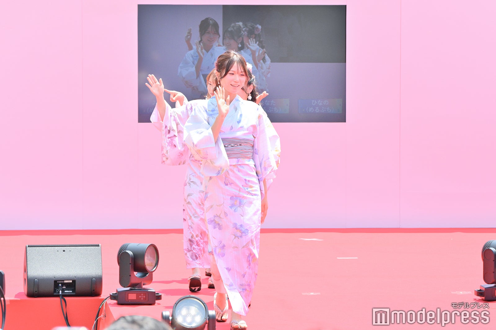 （C）モデルプレス