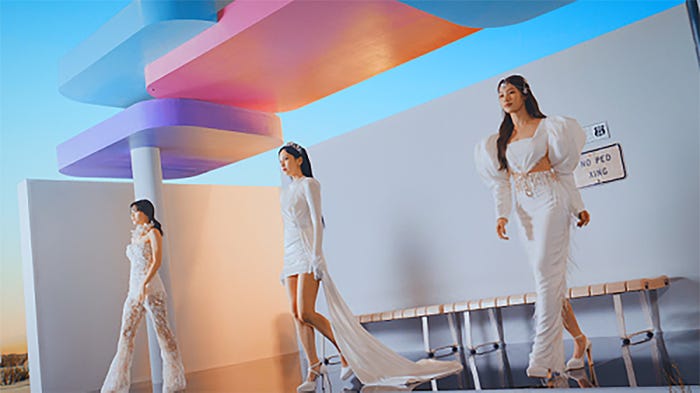 MISAMO/モモ(MOMO)、ミナ(MINA)、サナ(SANA)/「MISAMO Opening Trailer」より(提供写真)