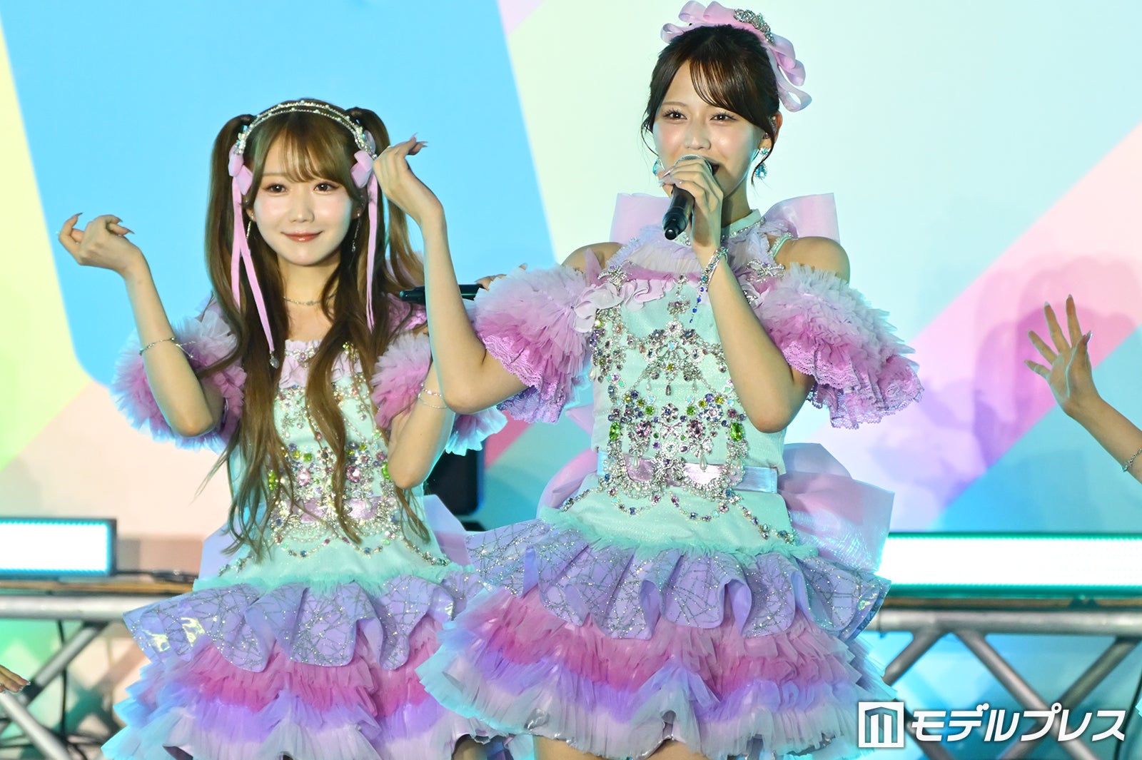 大谷映美里、高松瞳／＝LOVE（C）モデルプレス