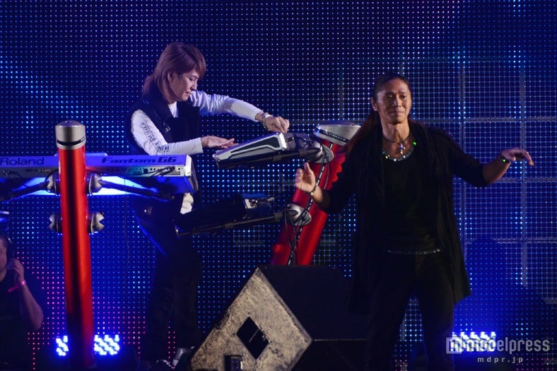 小室哲哉×TRF、「TGC」でシークレット共演