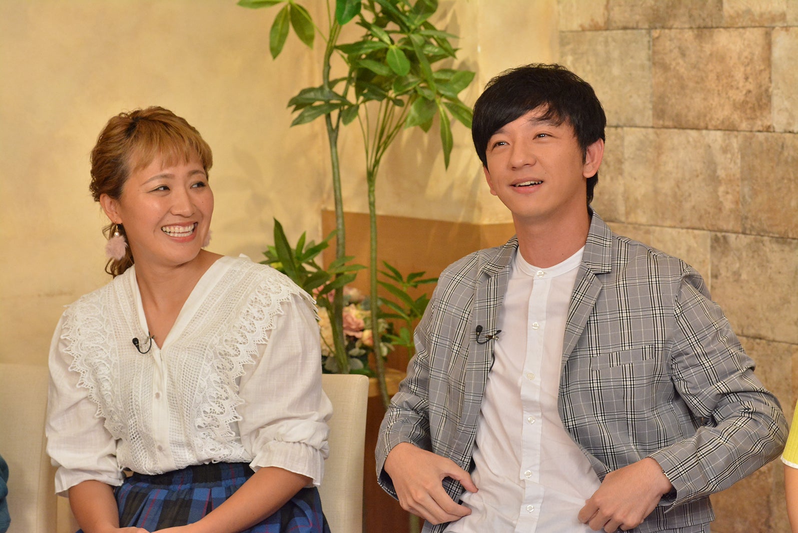 （左から）丸山桂里奈、向井慧（C）読売テレビ