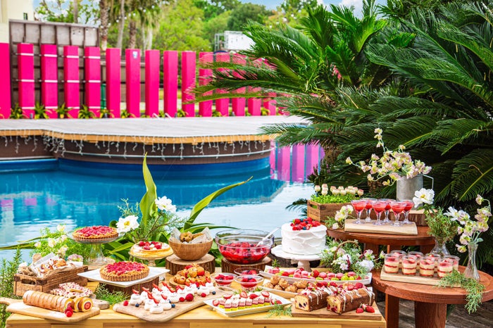 LUIGANS STRAWBERRY PICNIC ～あまおうオーダービュッフェ～／画像提供：THE LUIGANS Spa &amp; Resort