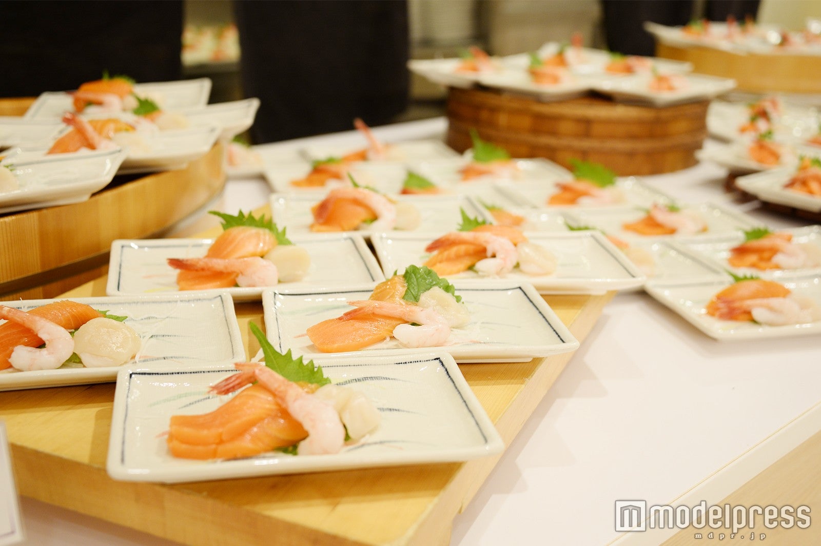 北海道ならではのお刺し身（C）モデルプレス