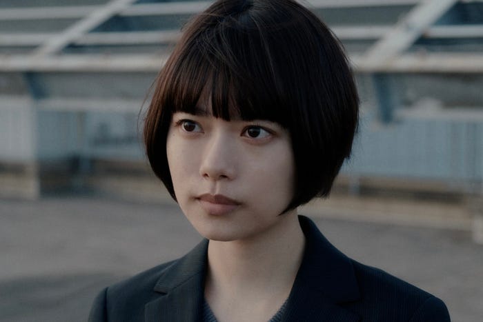 杉咲花(C)2024 映画「朽ちないサクラ」製作委員会