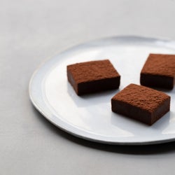 チョコレート専門店「green bean to bar CHOCOLATE 日本橋」がオープン
