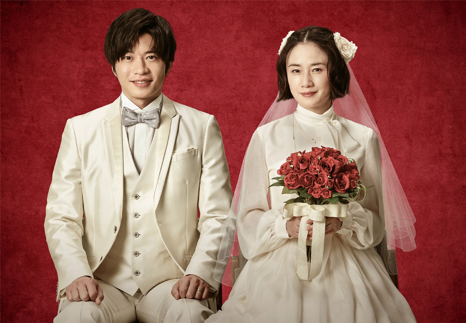 田中圭、原田知世（C）2021『あなたの番です 劇場版』製作委員会