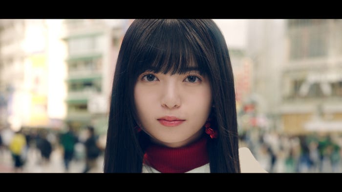 齋藤飛鳥/CMより(提供画像)
