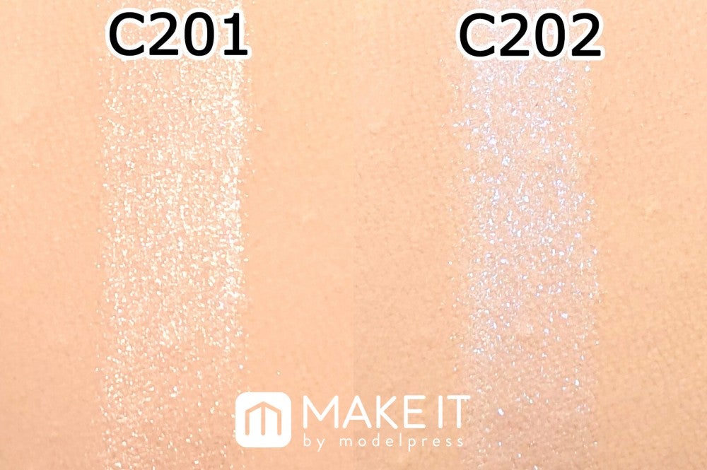 濡れたようなツヤと繊細なパール (C)メイクイット