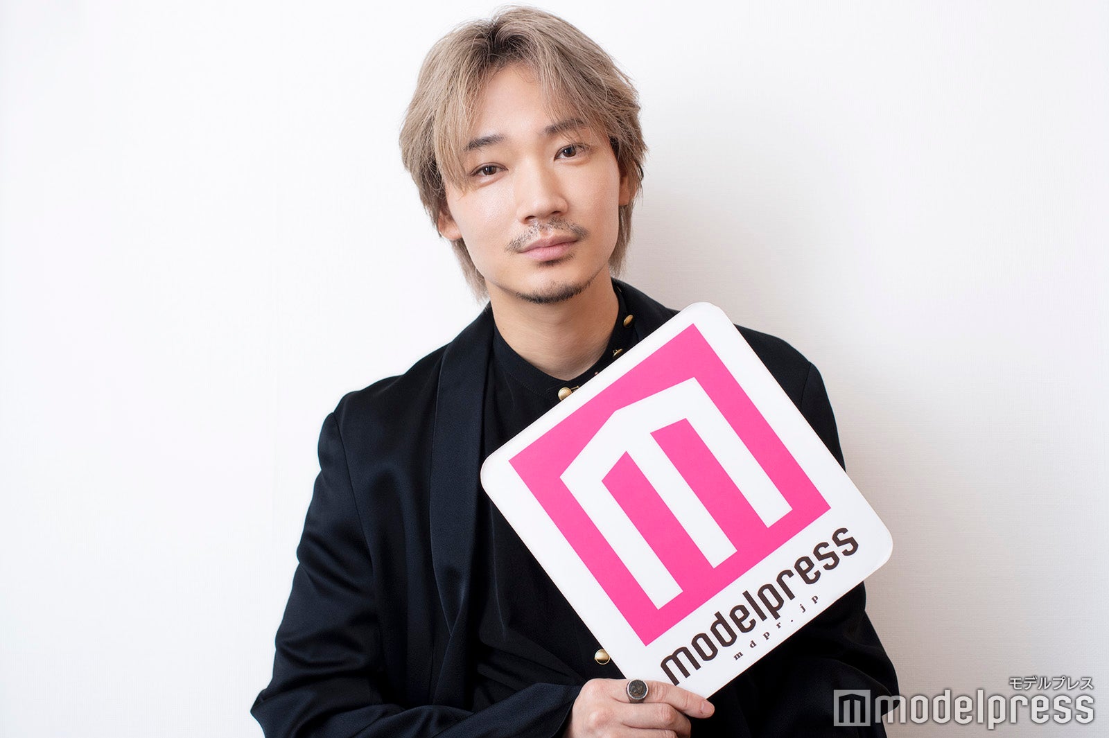 綾野剛（C）モデルプレス