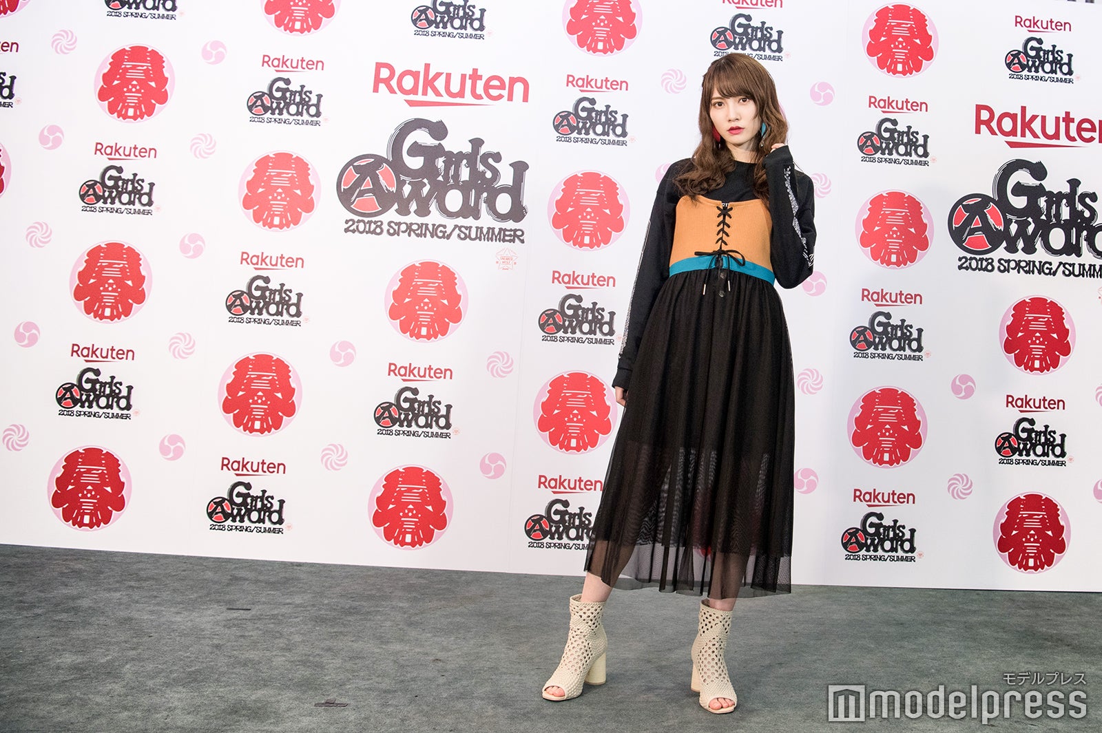 加藤史帆（C）モデルプレス