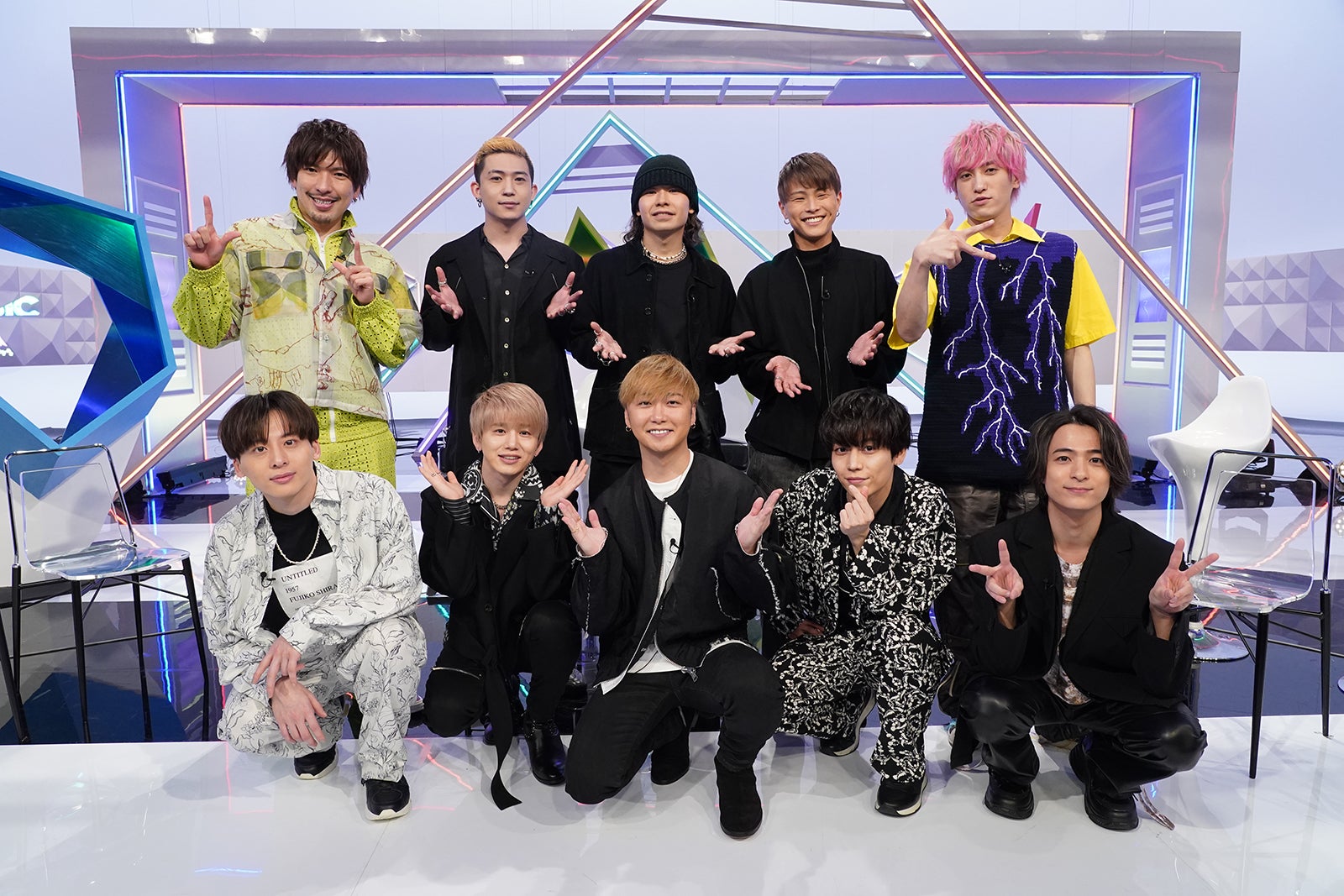 （前列）Da-iCE（後列左から）りんたろー。、ローカルカンピオーネ、兼近大樹 （C）日本テレビ