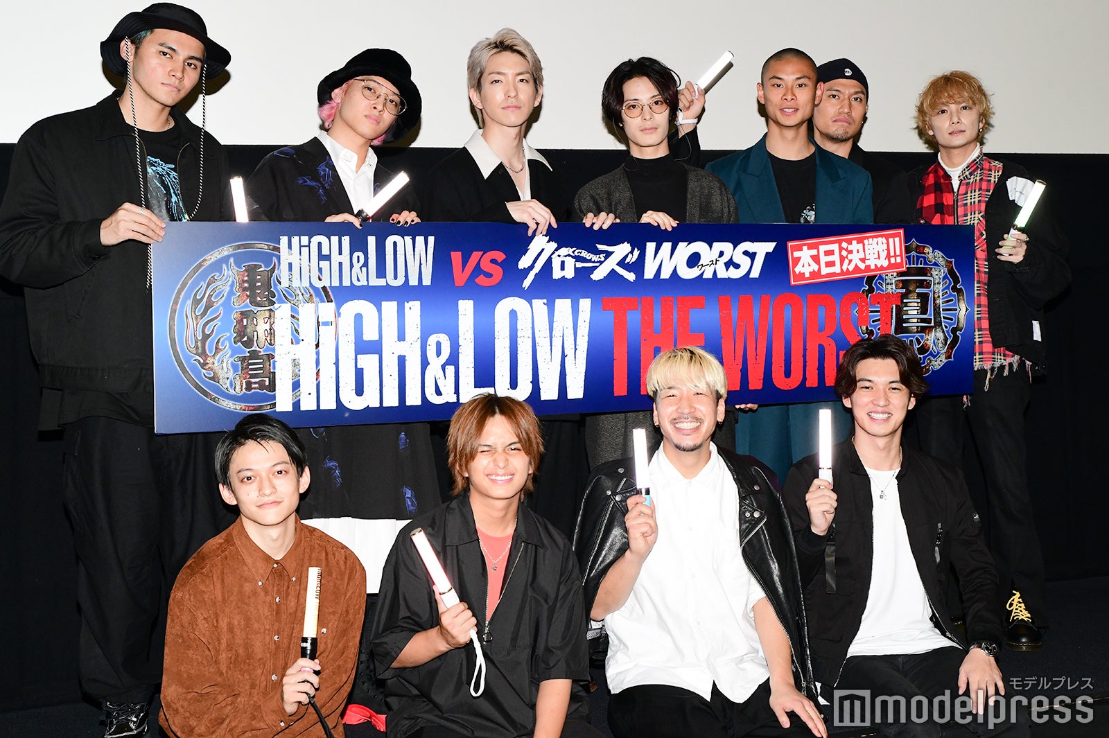 （後列左から）龍、鈴木昂秀、前田公輝、塩野瑛久、葵揚、小柳心、矢野聖人（前列左から）福山康平、中島健、うえきやサトシ、荒井敦史（C）モデルプレス