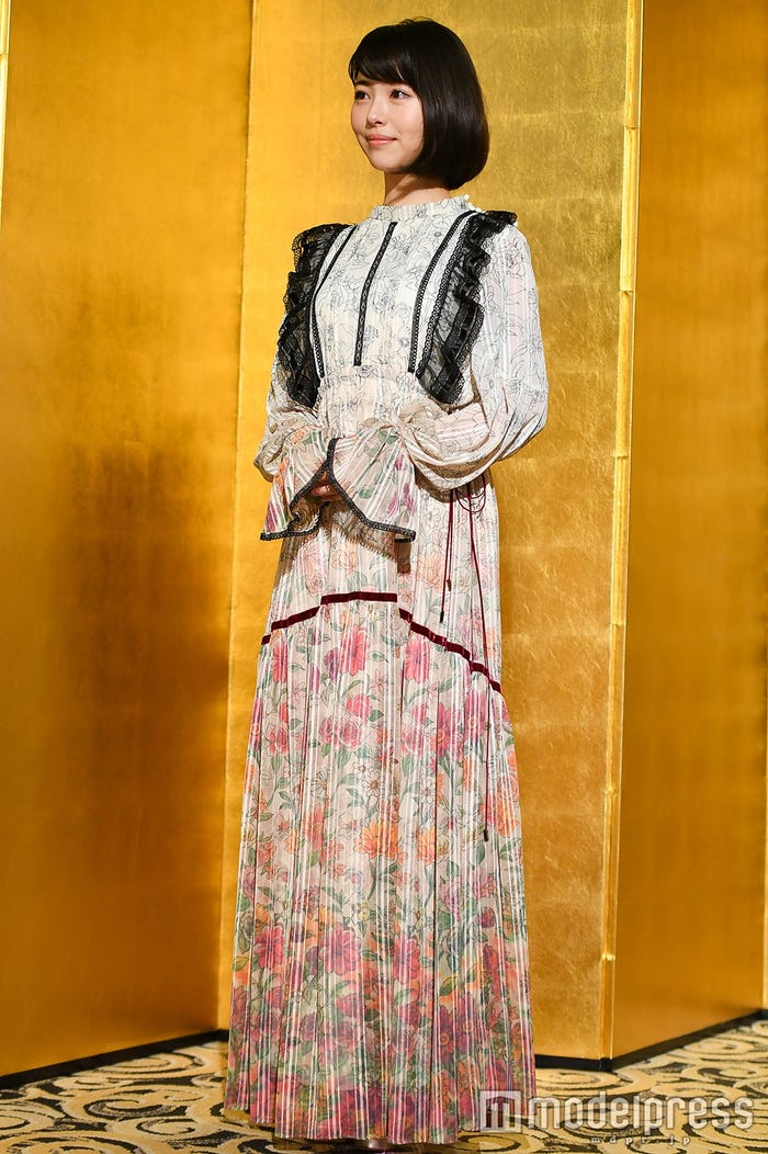 浜辺美波(C)モデルプレス