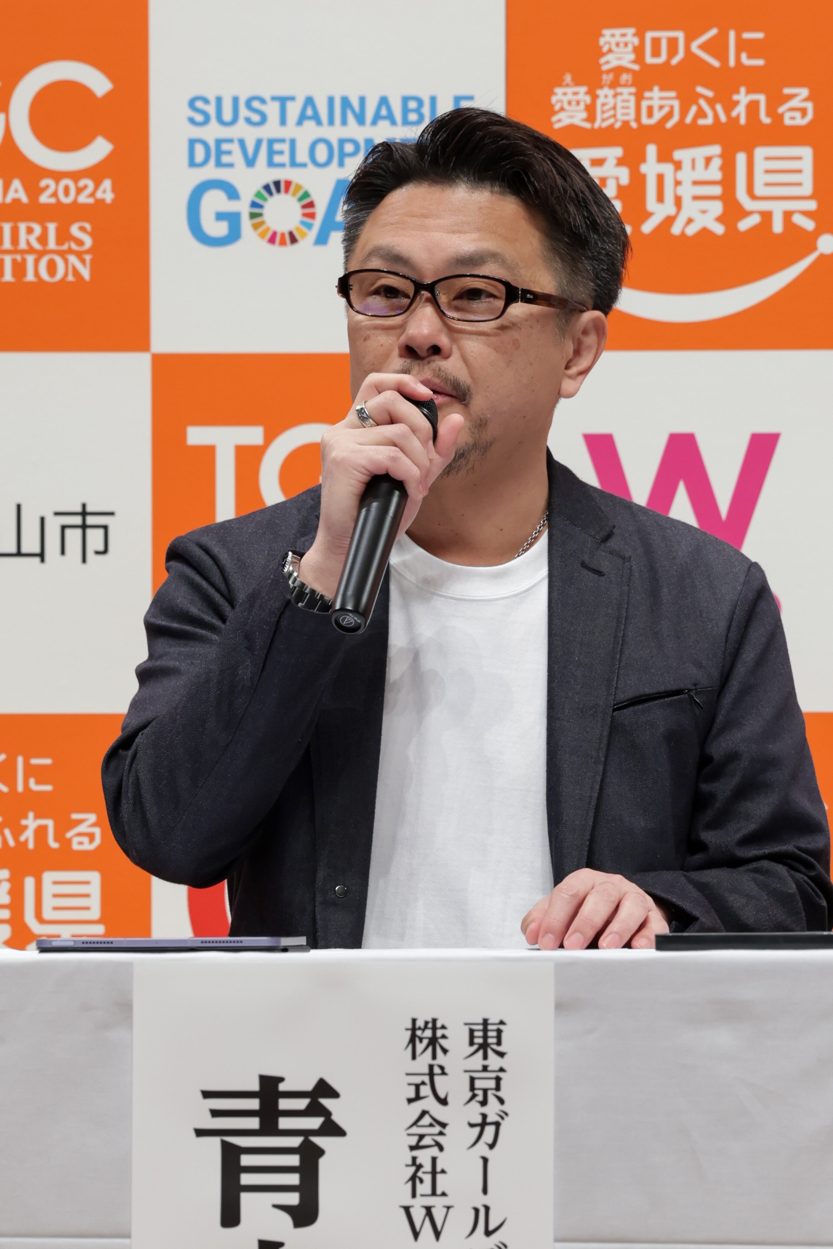 青木充氏（C）TGC 松山 2024 記者発表会