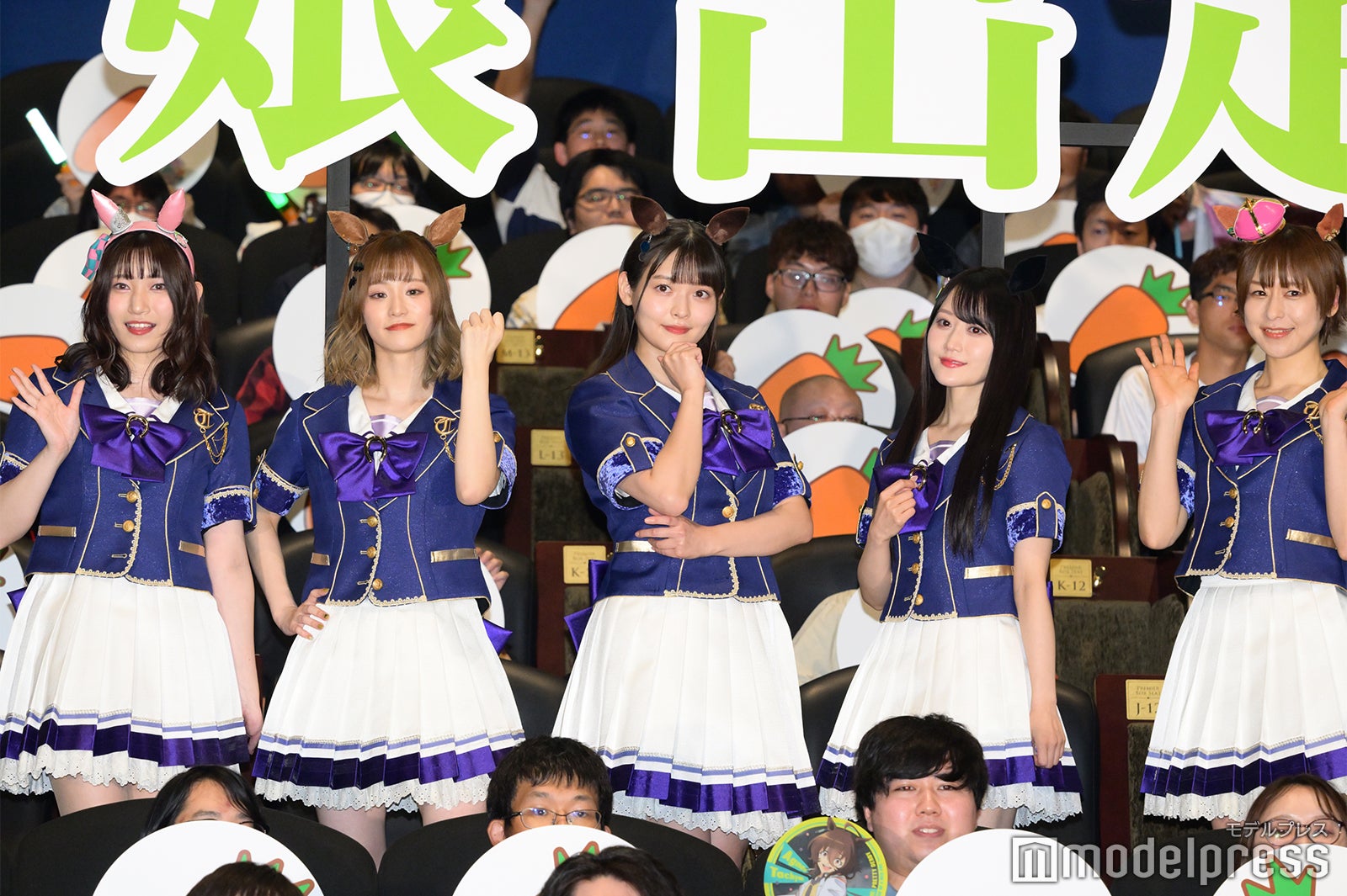 福嶋晴菜、藤本侑里、上坂すみれ、小倉唯、徳井青空（C）モデルプレス