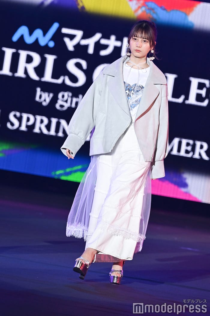 小坂菜緒 (C)モデルプレス