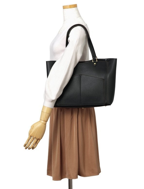 右肩、左肩どちらでも使えるデザイン