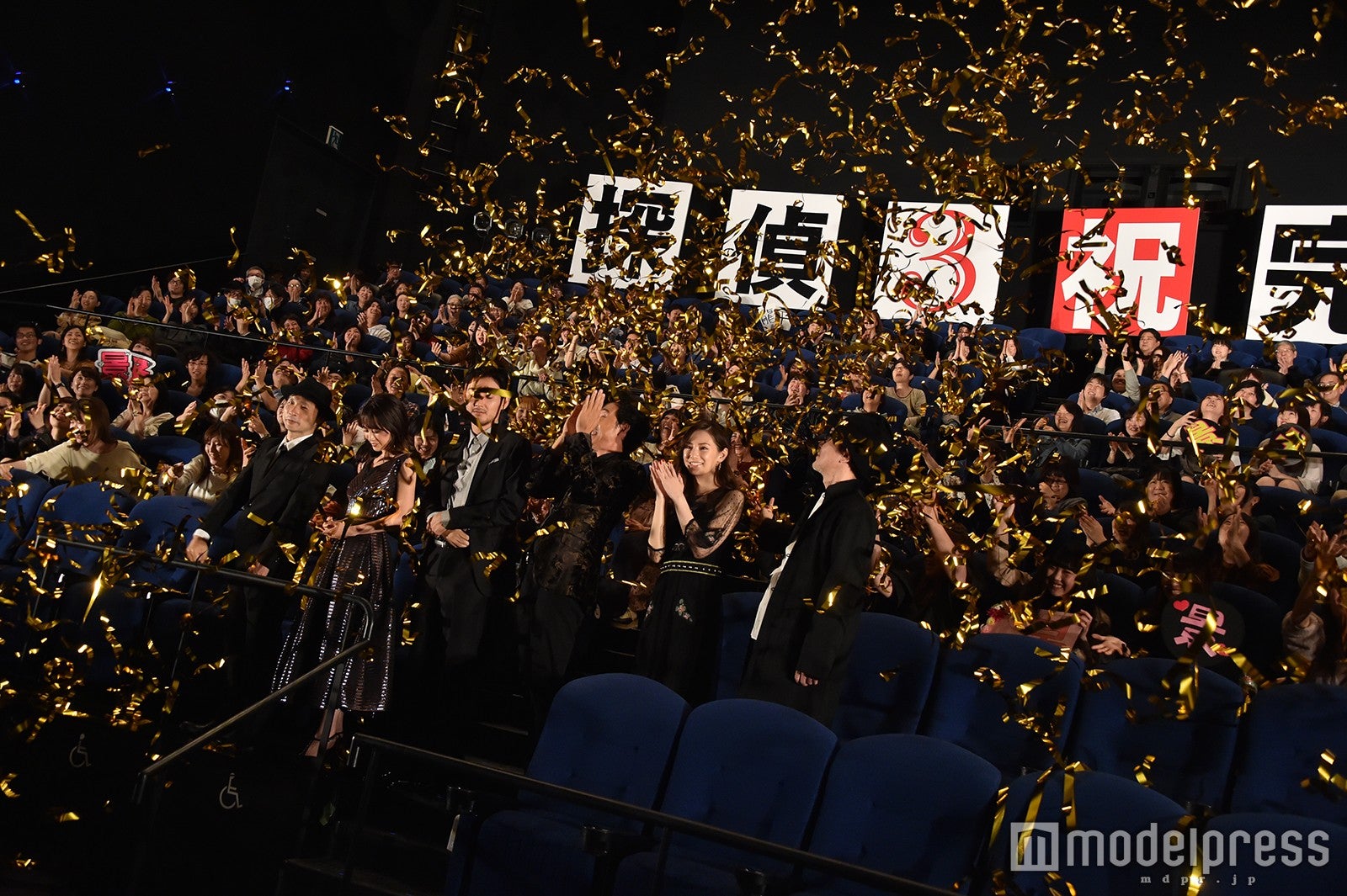 （左から）吉田照幸監督、前田敦子、松田龍平、大泉洋、北川景子、リリー・フランキー （C）モデルプレス