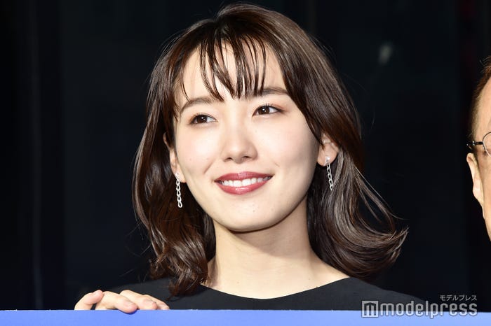 飯豊まりえ(C)モデルプレス