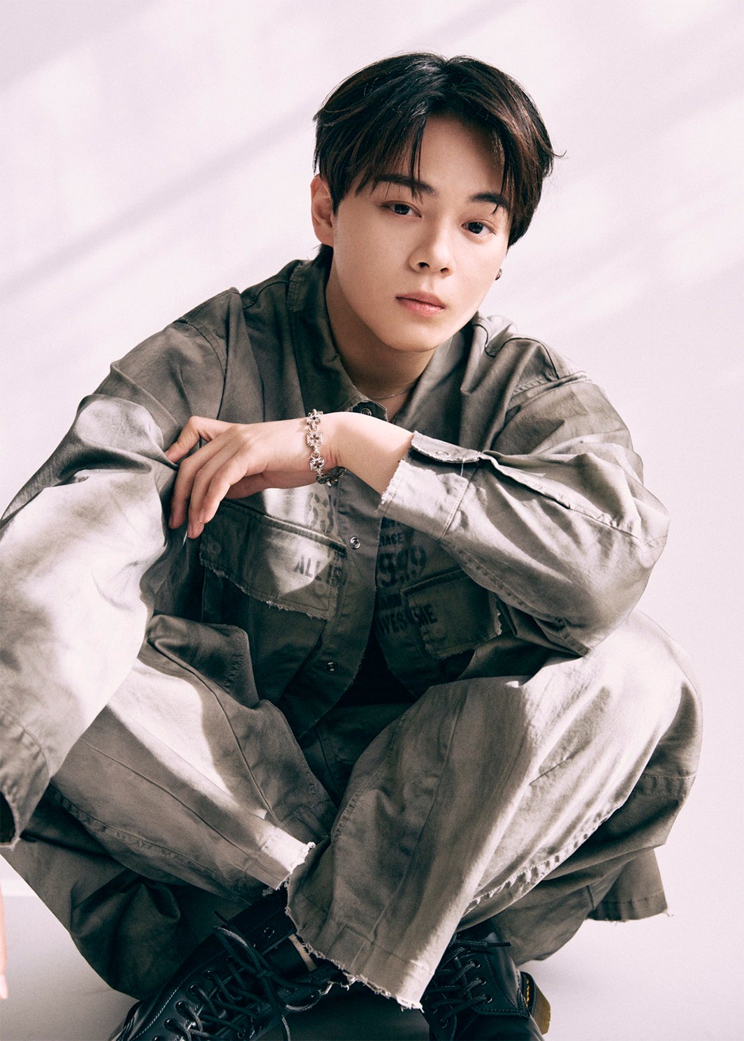 鶴房汐恩、JO1メンバー＆ファンへの感謝つづる 活動再開のきっかけも明かす「ファンの方々と会って、生きる活力とこの先の僕の未来が少し見え…」