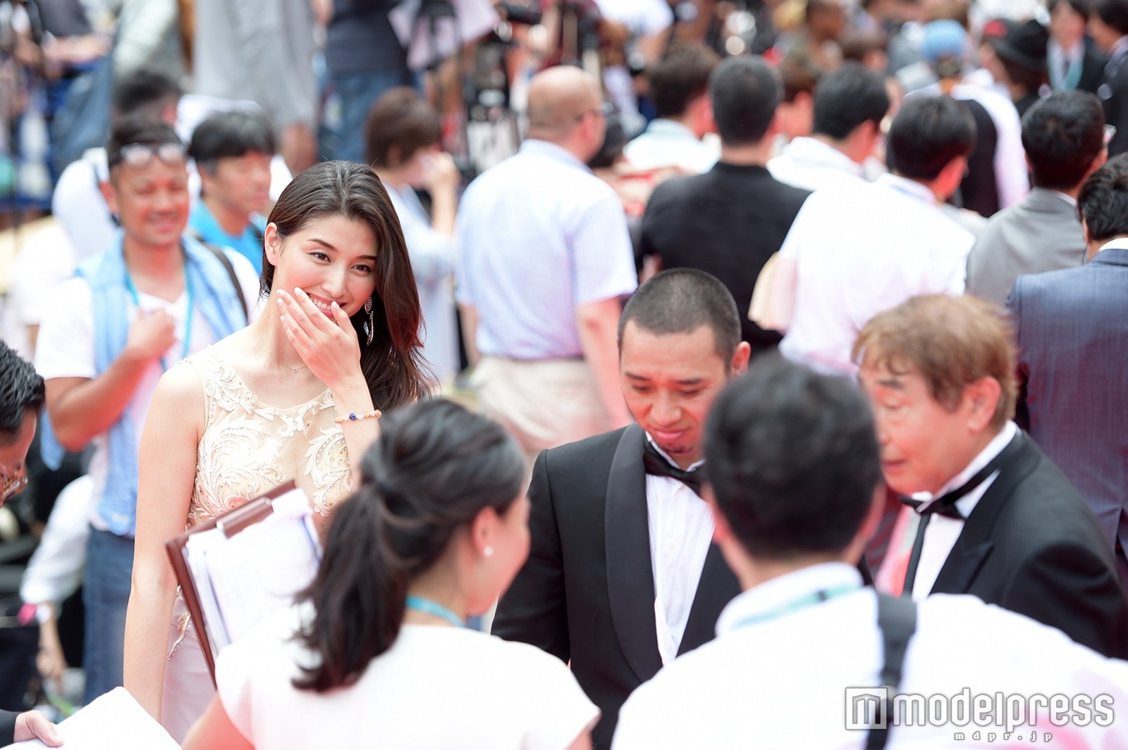 （C）モデルプレス