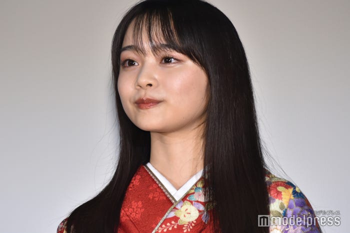 “両親の年齢はずっと20歳”林芽亜里(C)モデルプレス