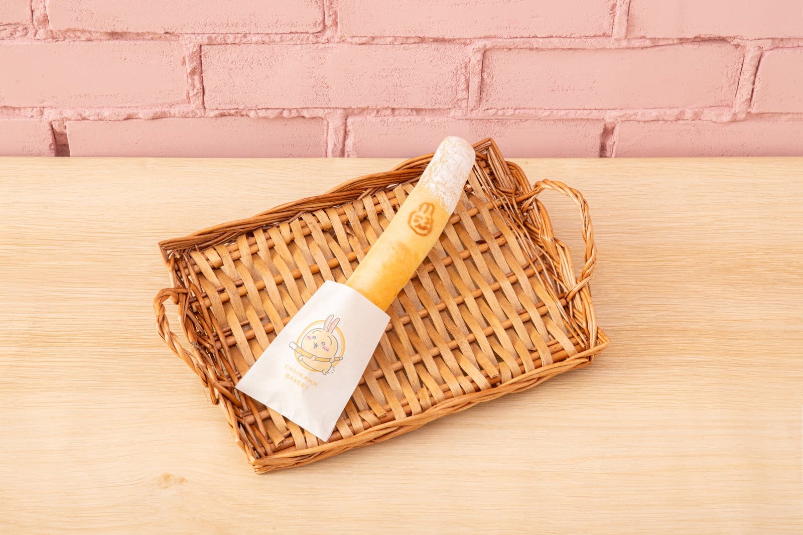 討伐棒チーズパン　税込550円（C）nagano