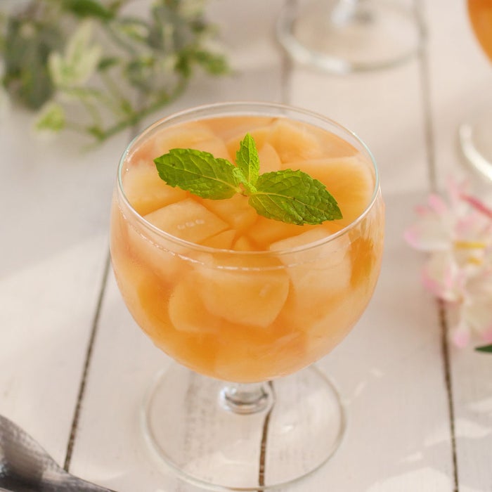 ひんやりスイーツ部 桃のコンポートゼリー モデルプレス