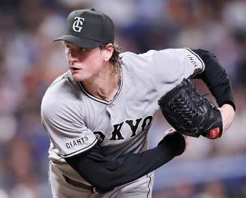巨人先発・ウィットリーの左太もも裏付近に打球直撃 投手強襲タイムリーに 五回にアクシデントも続投 4点目を奪われたところで降板