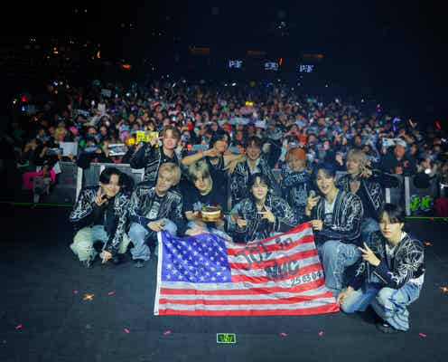 JO1、デビュー5周年記念日にNYで熱狂ライブ メンバーにサプライズも【WHEREVER WE ARE】