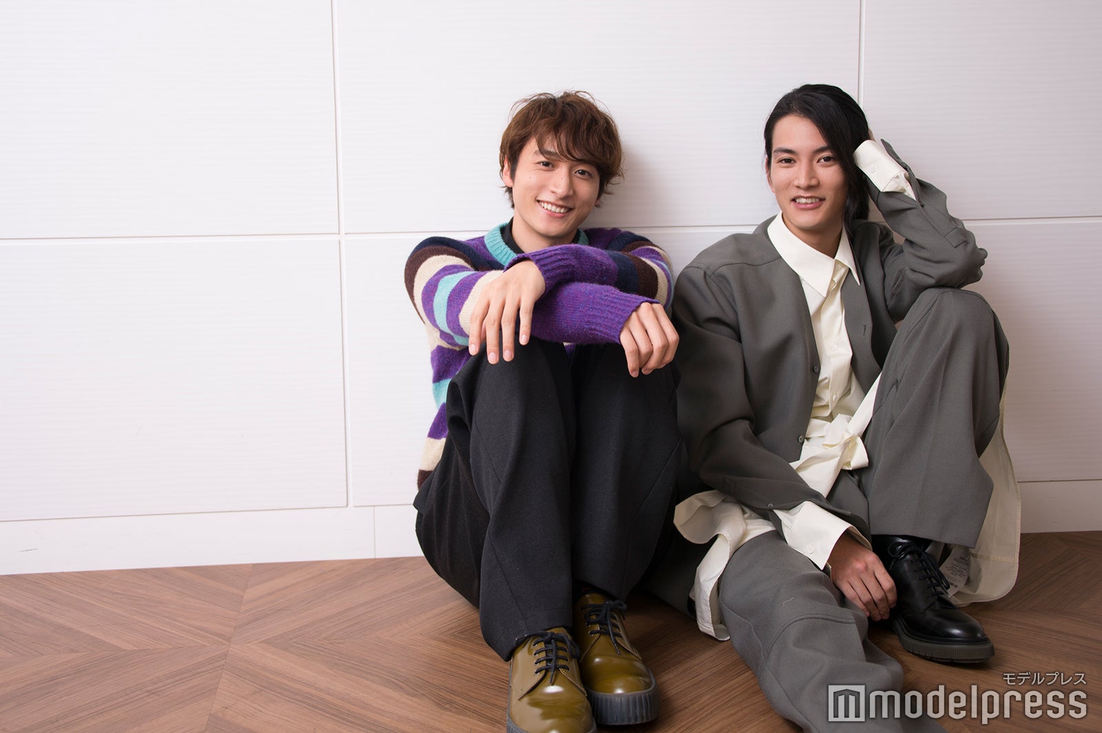 （左から）小関裕太、渡邊圭祐 （C）モデルプレス