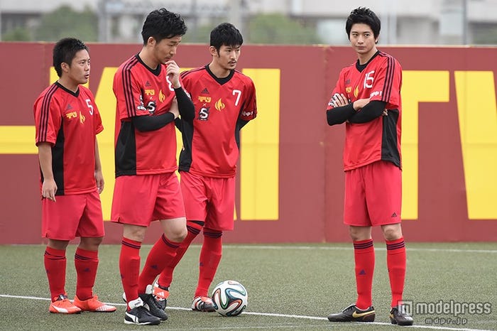 向井理 感情あらわに真剣勝負 モデルプレス 向井理 感情あらわに真剣勝負 モデルプレス