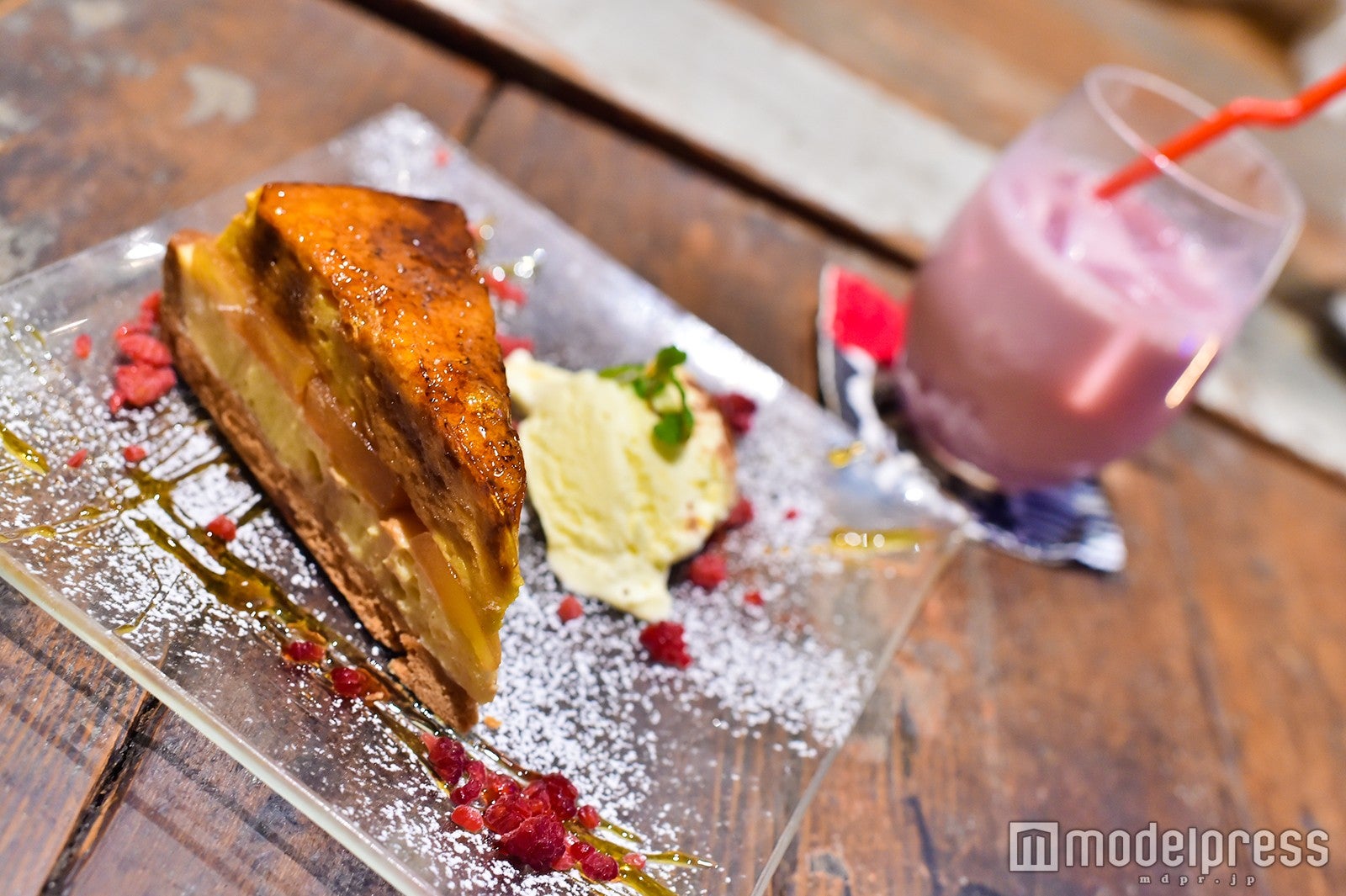 「キャラメル林檎のシブーストタルト」「いちごみるく」（C）モデルプレス