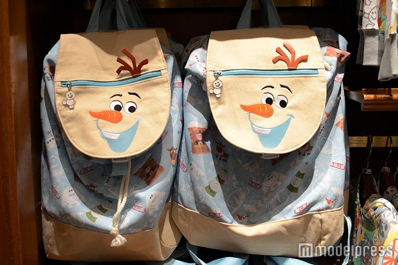 リュック￥4200（C）モデルプレス