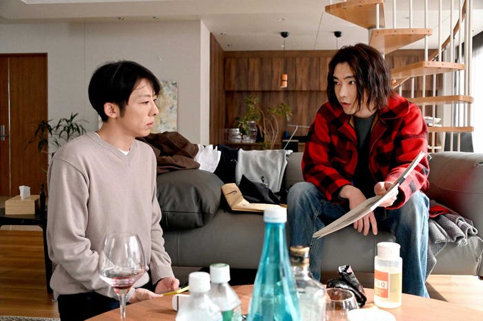 高橋一生、柄本佑「天国と地獄 ~サイコな2人~」第6話より(C)TBS