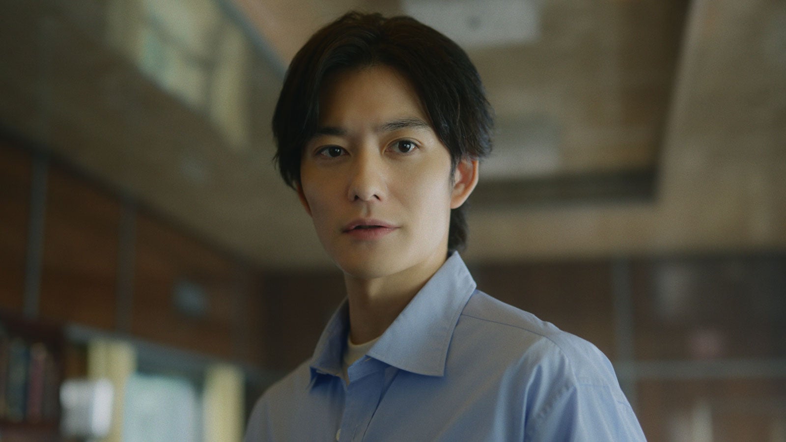 岡田将生／新テレビCM「列車のふたり セラミド」篇より（提供写真）