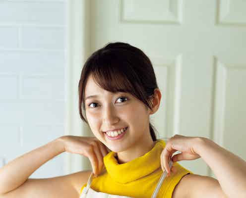佐々木舞音アナ、初グラビアでアットホームな雰囲気醸す