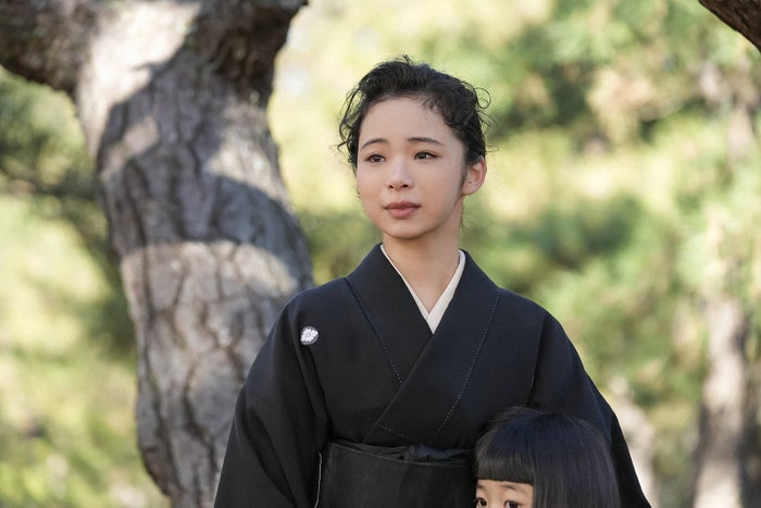 ＜ブギウギ 第111話あらすじ＞スズ子、梅吉の葬儀で実母・キヌと再会