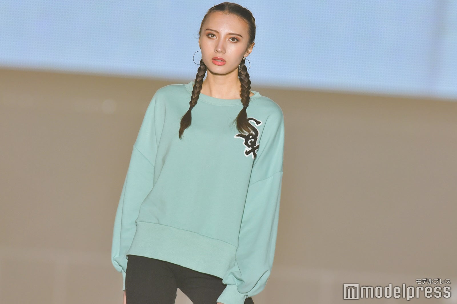 土方エレナ（C）モデルプレス