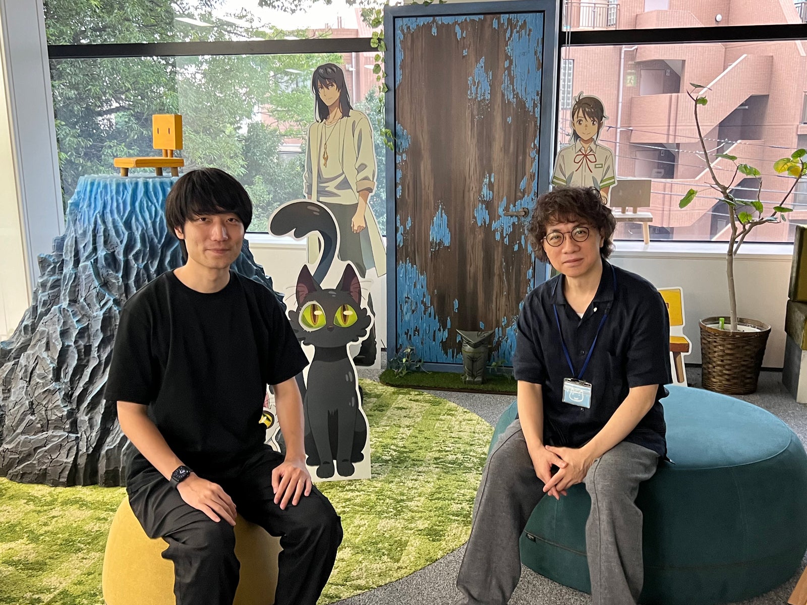 奥山由之氏、新海誠氏（C）2025「秒速5センチメートル」製作委員会