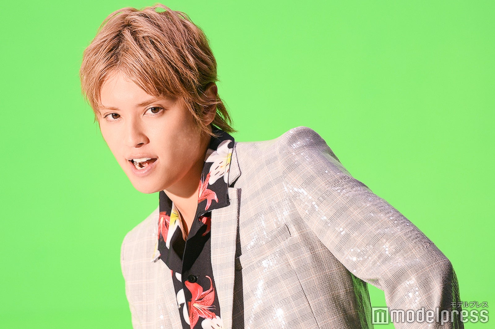 手越祐也、MV撮影現場に独占密着で見えた素顔　スタッフが明かす“手越祐也のすごさ”＆“裏での努力”とは？＜インタビュー連載Vol.2＞