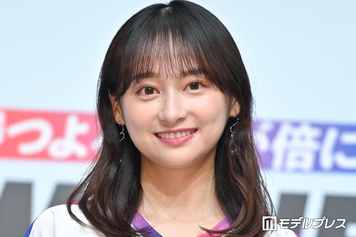 影山優佳、メイド服姿に熱視線「可愛すぎる」「文化祭にいたら間違いなく大人気」