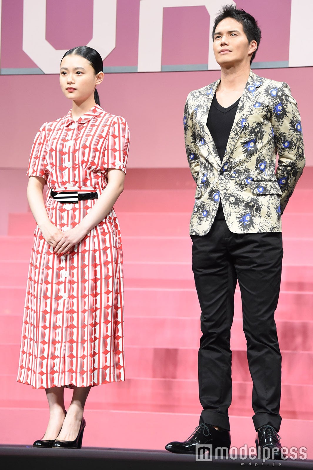 右：市原隼人（C）モデルプレス