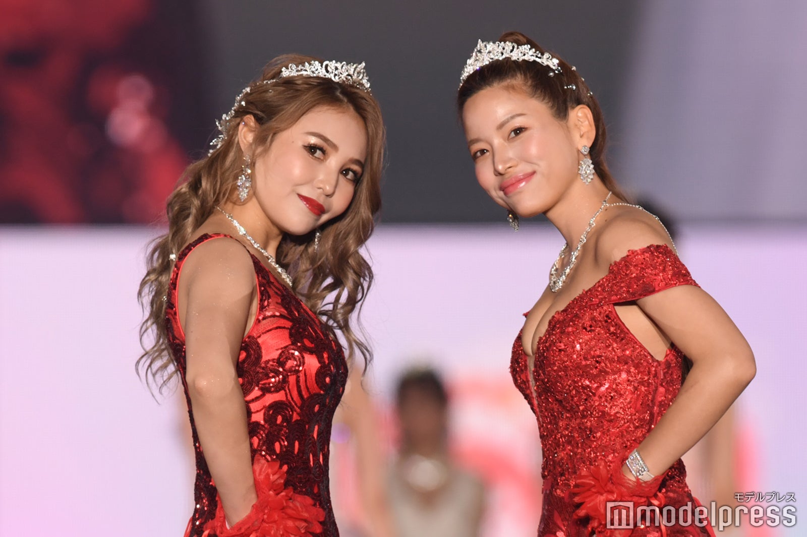 （C）モデルプレス