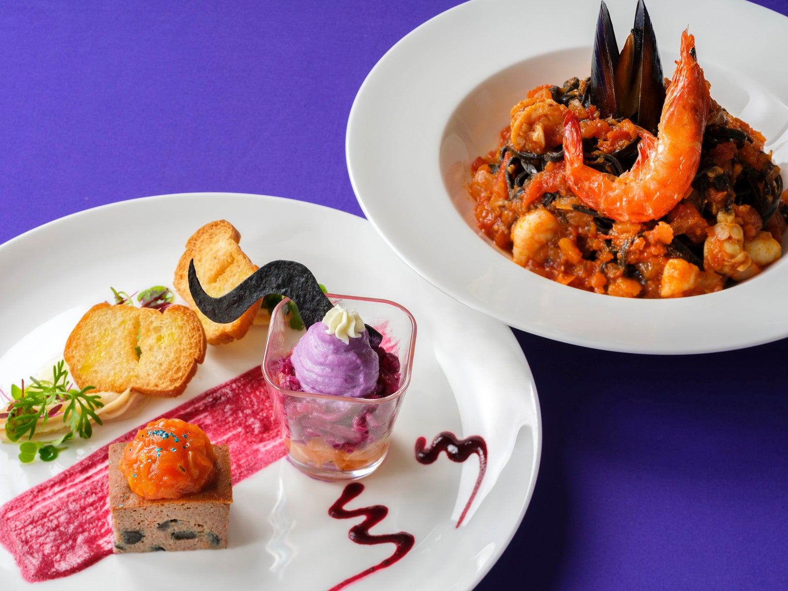 スペシャルセット 2,800円（C）Disney