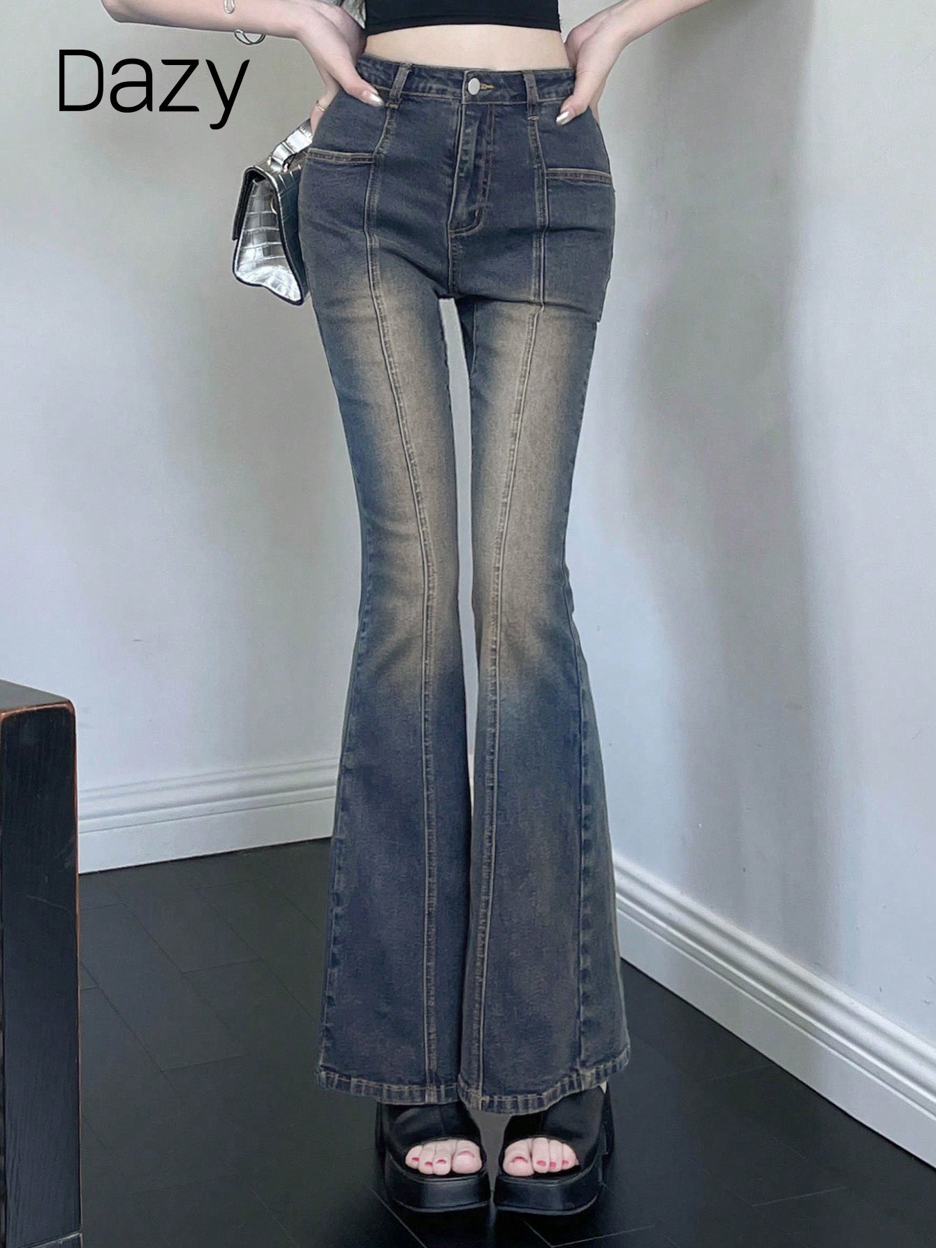 「Dazy」デニム（提供写真）